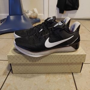 Nike Kobe A.D. Black/White